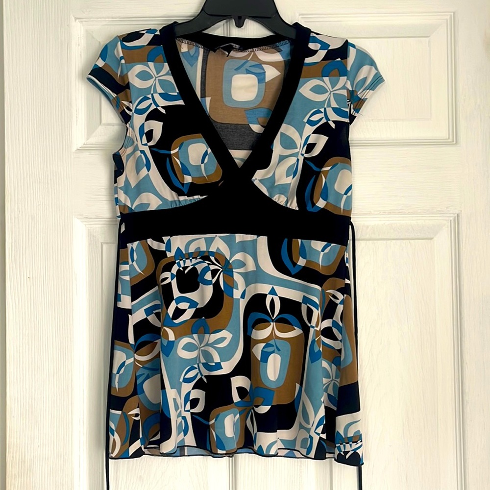 Byer California super cute 2000’s back tie shirt
